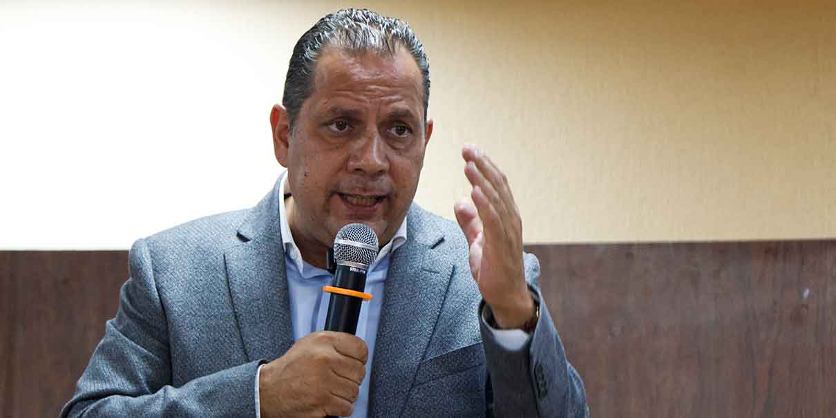 Alejandro Carvajal podría anticiparse