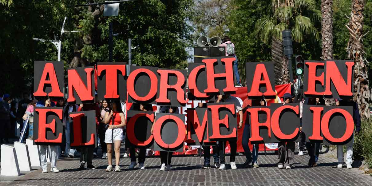 Festejos de Antorcha Campesina provoca cierres viales y falta se servicio de transporte