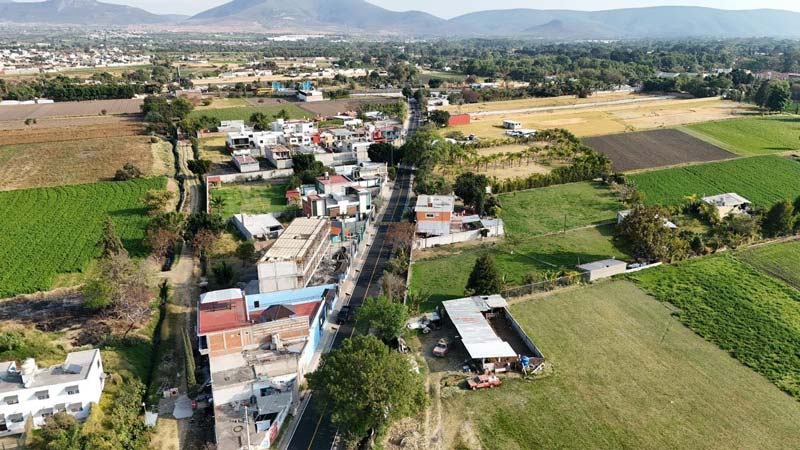 Rehabilitación del camino a Nexatengo, Atlixco, mejoró movilidad de habitantes