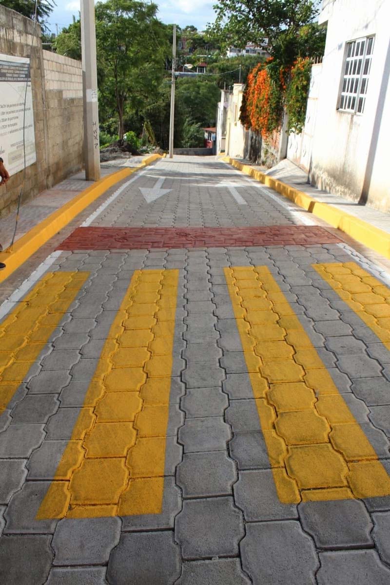 Más obras de pavimentación, ahora en la colonia Los Ángeles, en Atlixco
