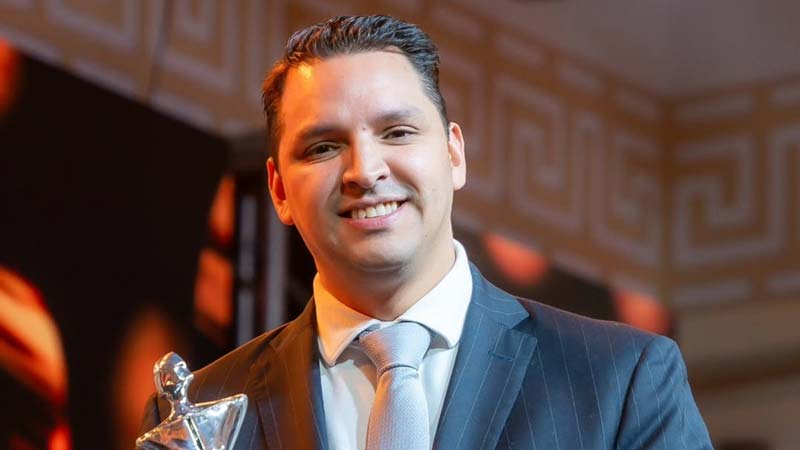 Irving Espinosa Betanzo