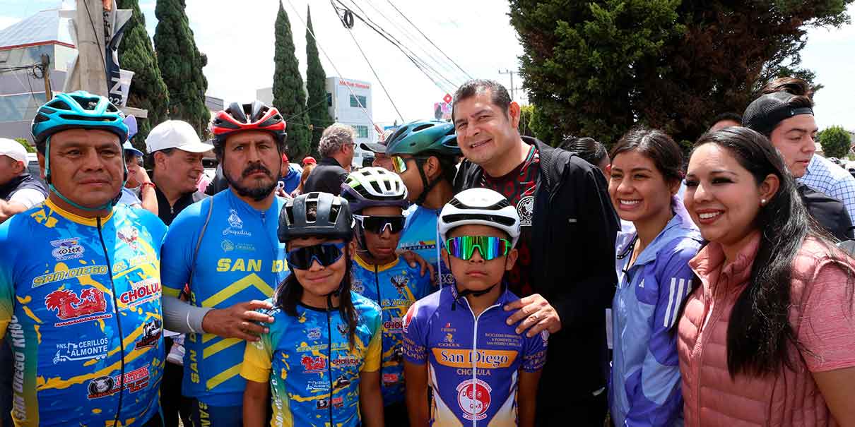 Alejandro Armenta en bici