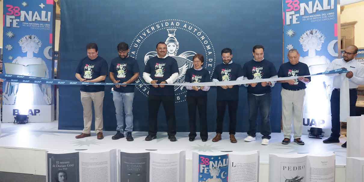 Inició Feria Nacional del Libro en el Carolino de la BUAP