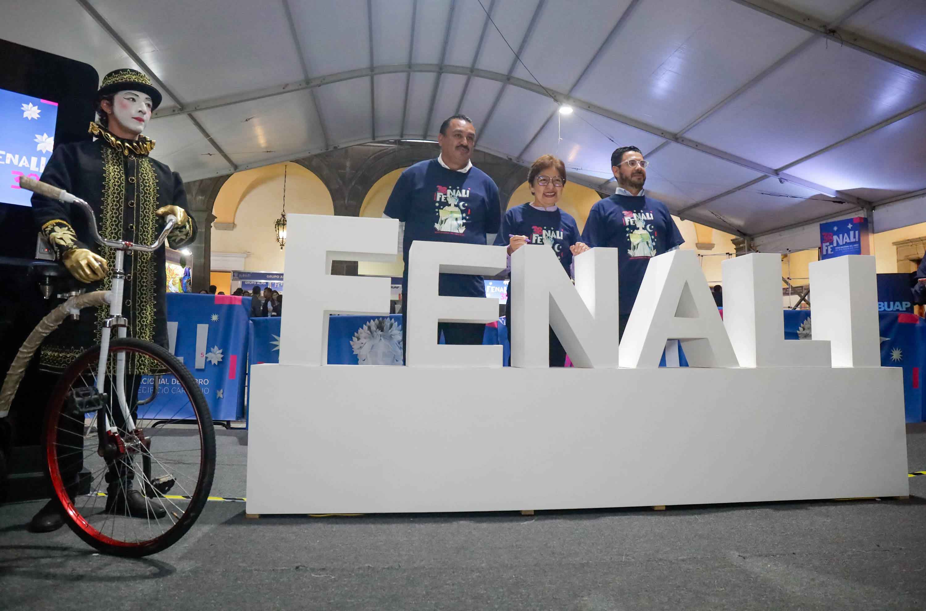 Inició Feria Nacional del Libro en el Carolino de la BUAP