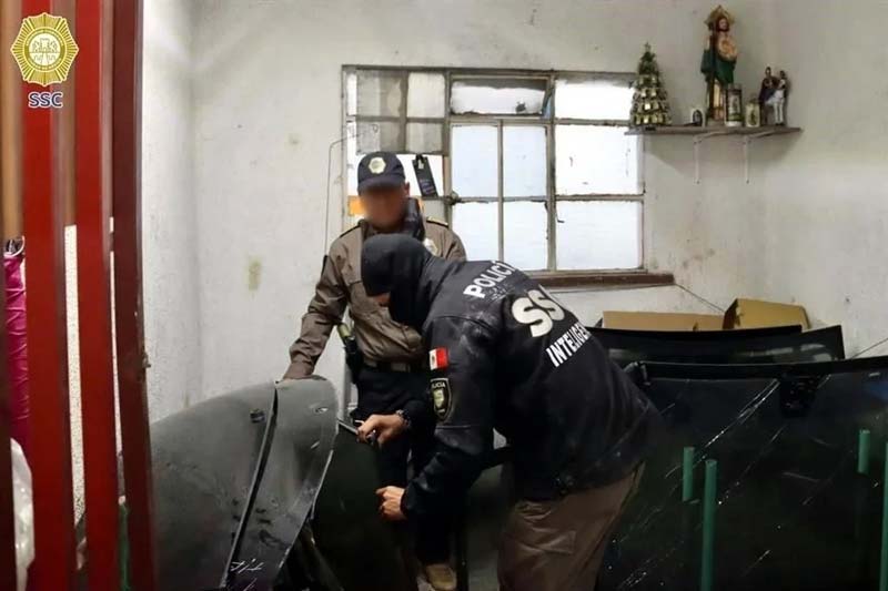 Escondían en supuesto 'hotel' 150 toneladas de autopartes robadas en CDMX