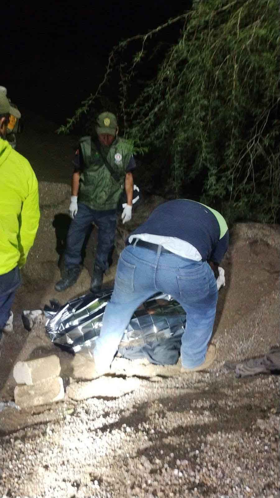 Autobús de la Línea Oro cae al río en Guerrero: 7 muertos y 16 heridos