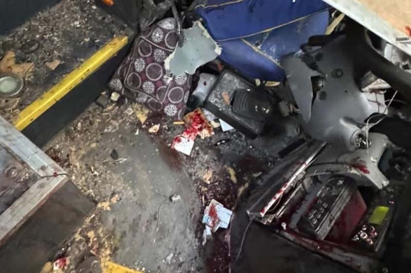 Choque frontal entre autobuses turísticos deja dos muertos en la carretera Tlapa-Puebla