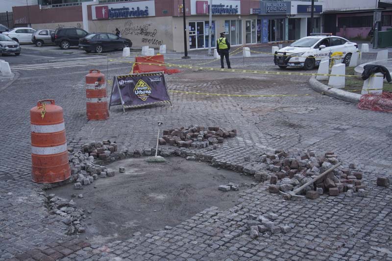 Autoridades municipales buscan a empresa que debe rehabilitar la Juárez