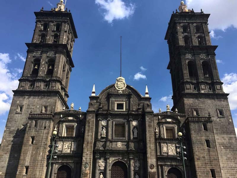 Biblioteca Palafoxiana: un tesoro histórico y cultural que debes visitar en Puebla