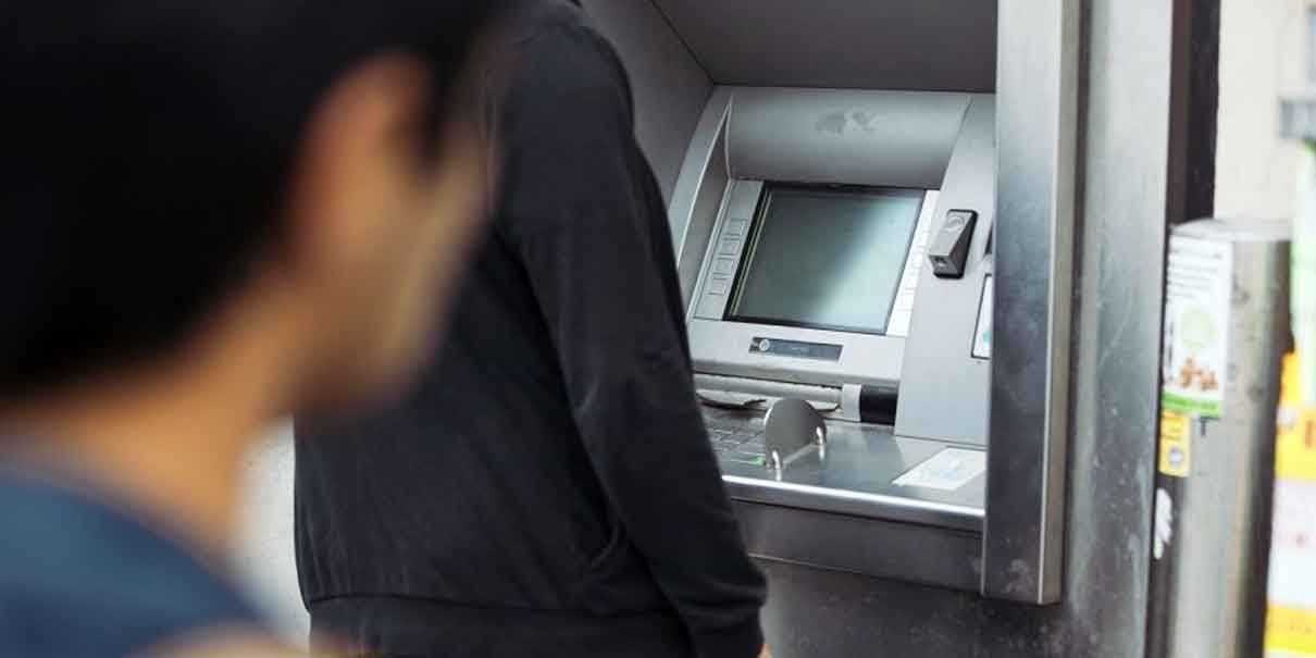 Calles, cajeros y transporte, los lugares donde más temen los poblanos