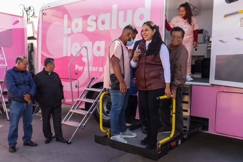 Caravana de la Mujer brinda atención gratuita a más de mil cholultecas en San Pedro Cholula