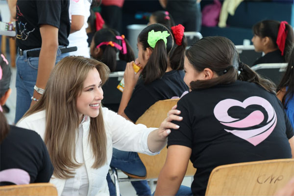 Presidenta del SEDIF, Ceci Arellano