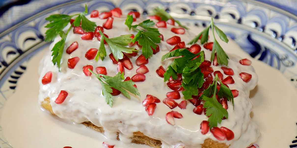 Chiles en nogada