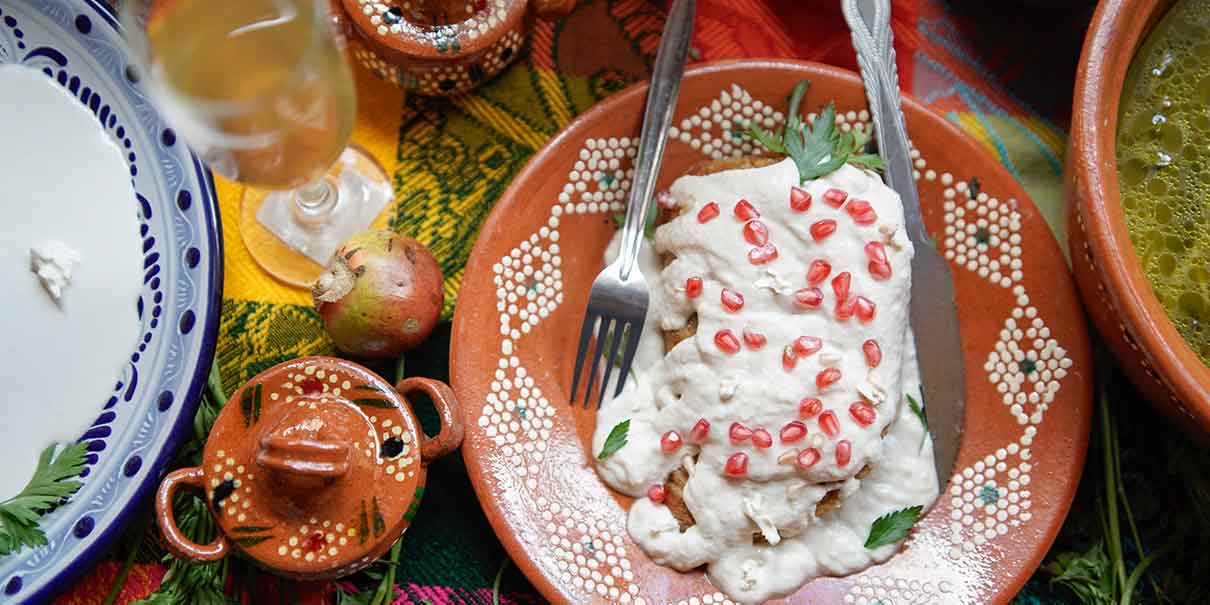 Chiles en nogada