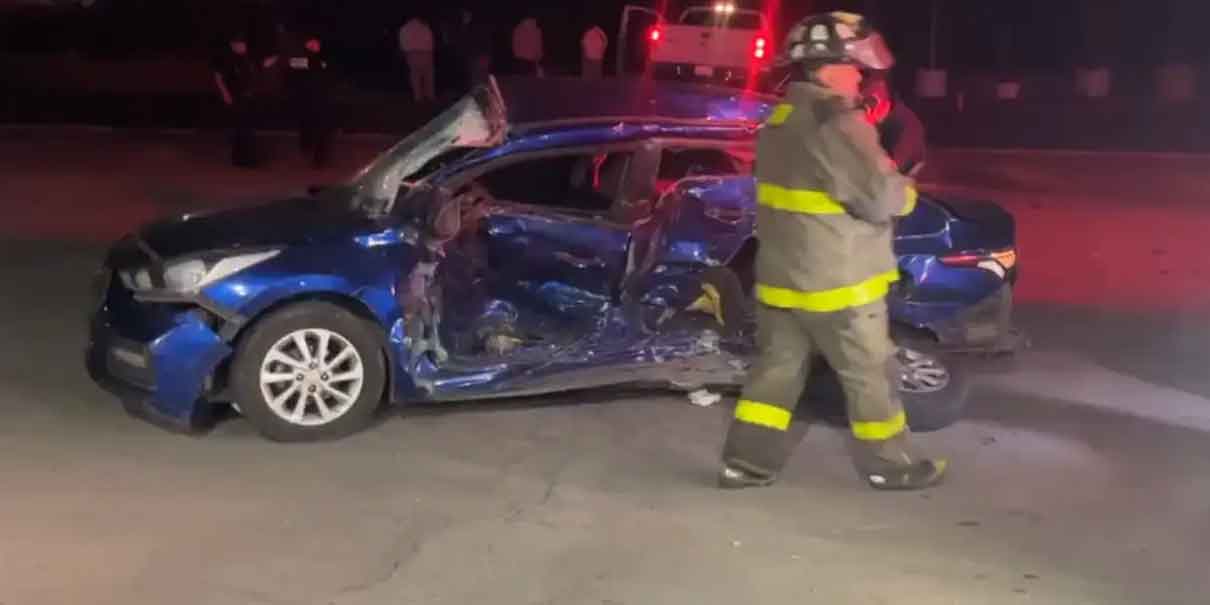 Choque frontal en la Atlixco-Puebla deja un muerto y una herida grave