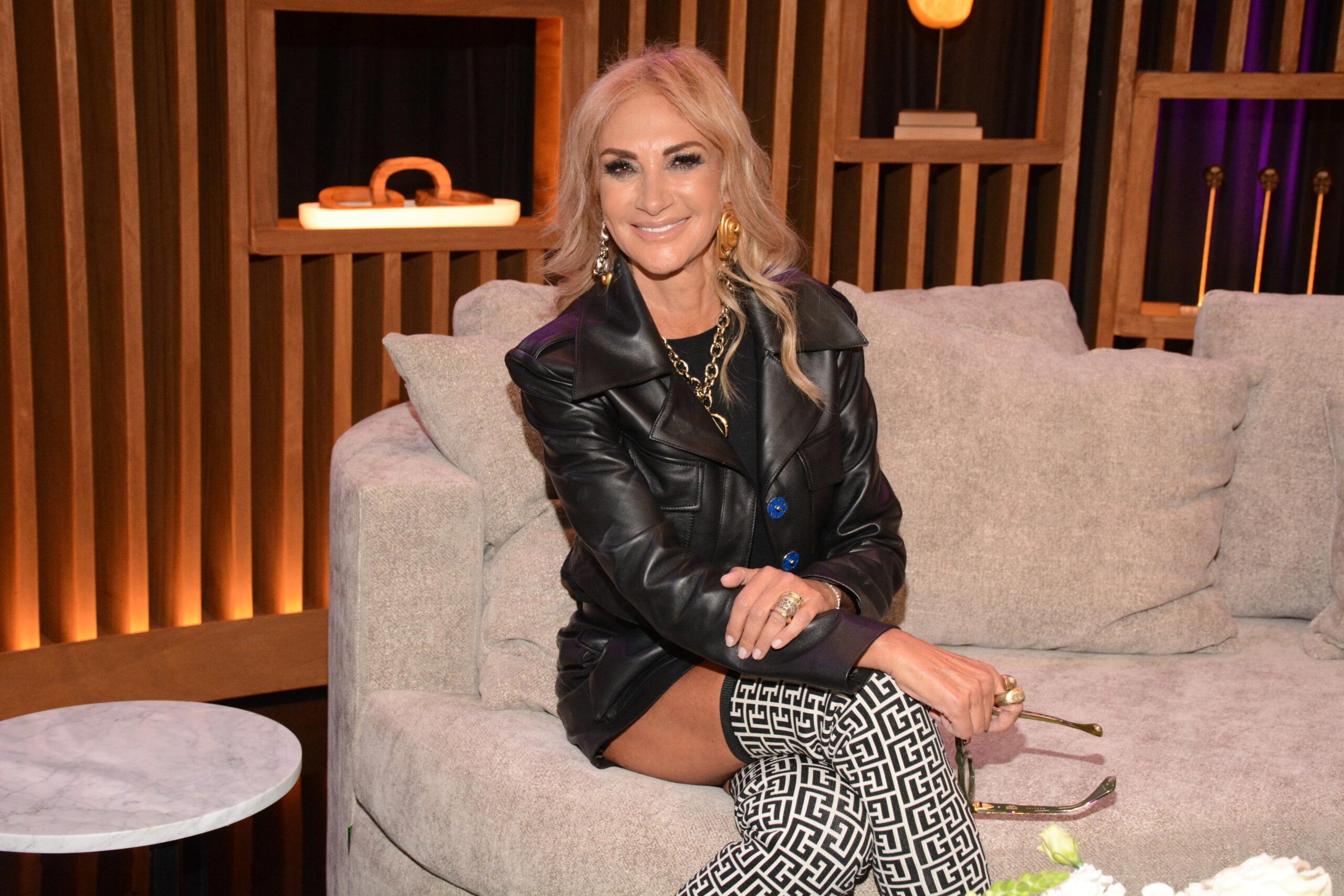 “Se le fue la lengua”: Christian Nodal intentaría desaparecer entrevista con Adela Micha