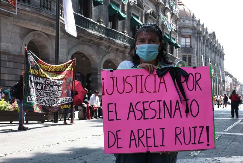 Caos vial por manifestación de la 28 de Octubre en el bulevar 5 de Mayo