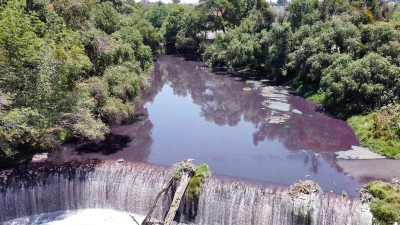 Conagua detecta 2,850 descargas ilegales en el Atoyac; avance apenas del 15%