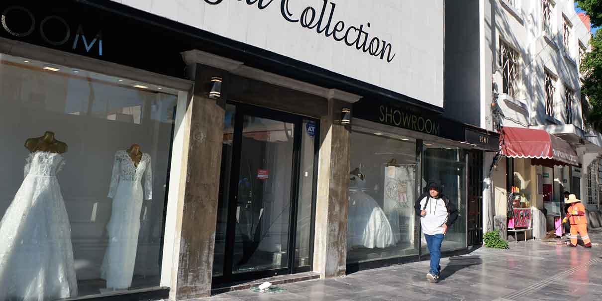 Cristalazo en tienda