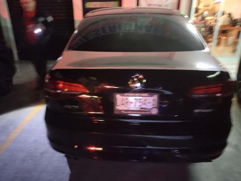 Conductor borracho provoca carambola en Xicotepec