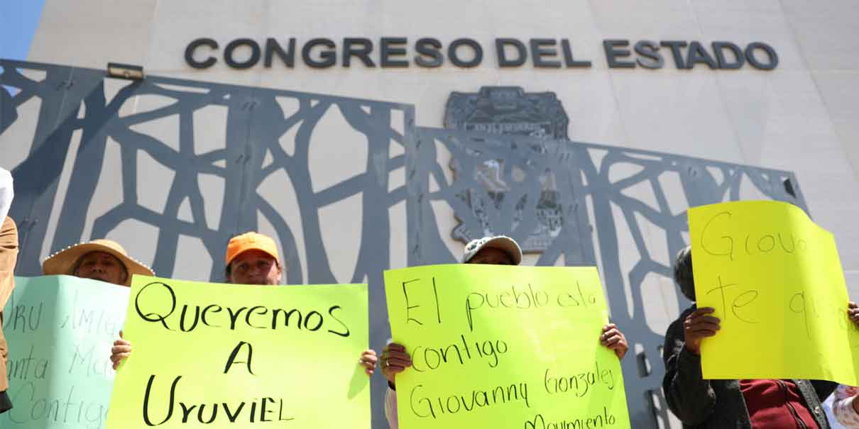 Manifestación y bloqueo del Congreso de Puebla evidenció “fallas” del recinto