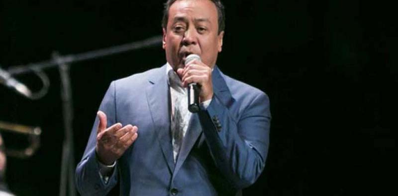 El CCU se llena de nostalgia con “La Última y Nos Vamos”, el show de Carlos Cuevas y la Santanera