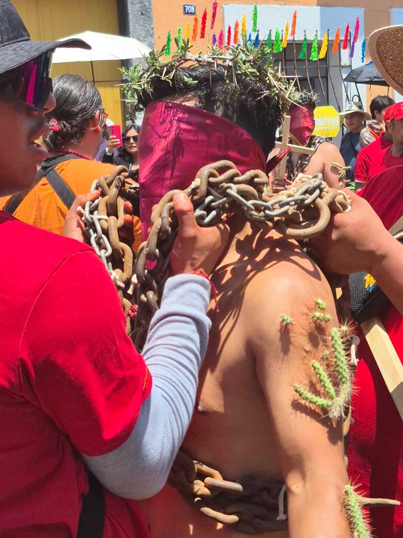 Atlixco revive la tradición de los engrillados: fe, sacrificio y cultura en acción