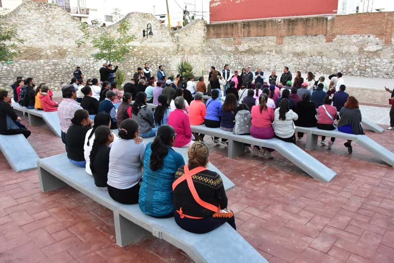 Gobierno de Puebla atiende a damnificados: 83 familias afectadas por explosión en Tepeaca