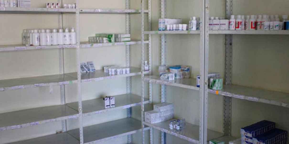 Denuncian escasez de medicamentos en el Hospital General de Serdán
