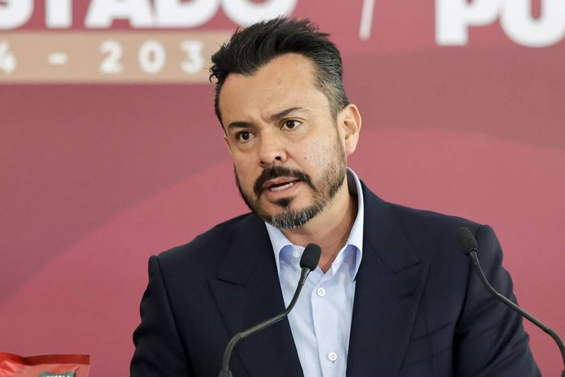 José Luis García Parra señaló que el proyecto contempla reactivar la plaza y el centro comercial, además de incorporar vivienda vertical y oficinas.