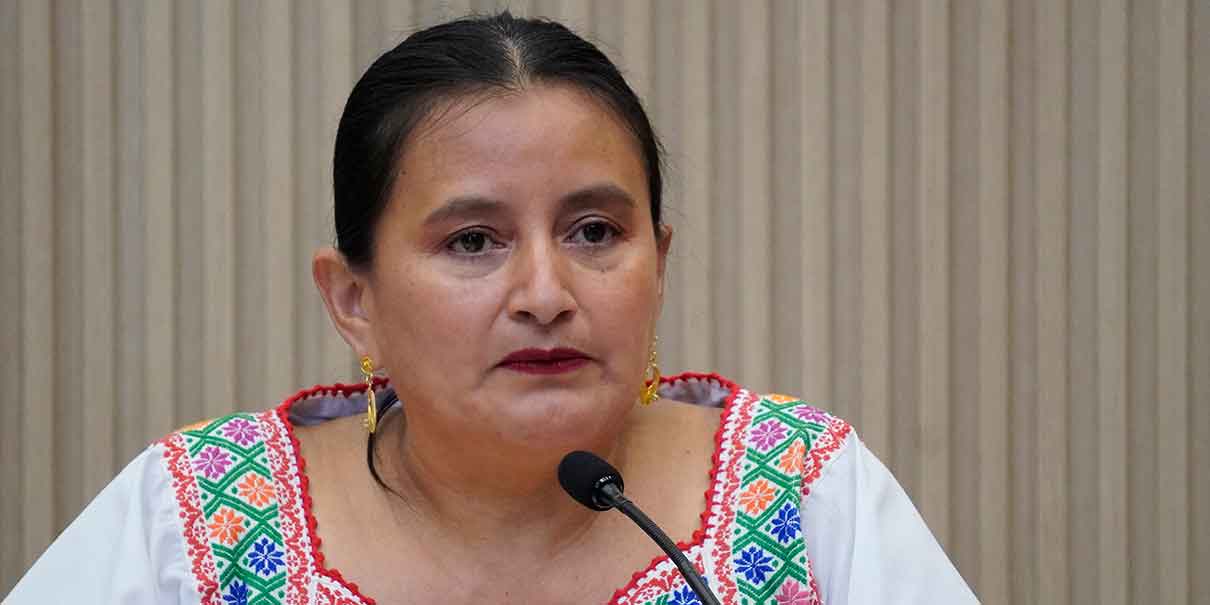 Esther Martínez respalda a alcaldesa