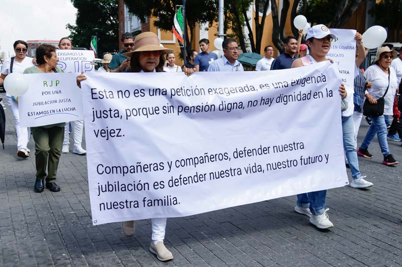 Sindicalizados del IMSS exigen mejores condiciones financieras para su retiro