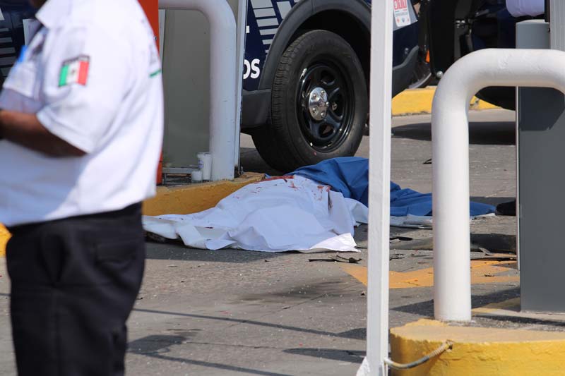 Desmienten autoridades fatal accidente por arrancones en Vía Atlixcáyotl; testigos dicen lo contrario