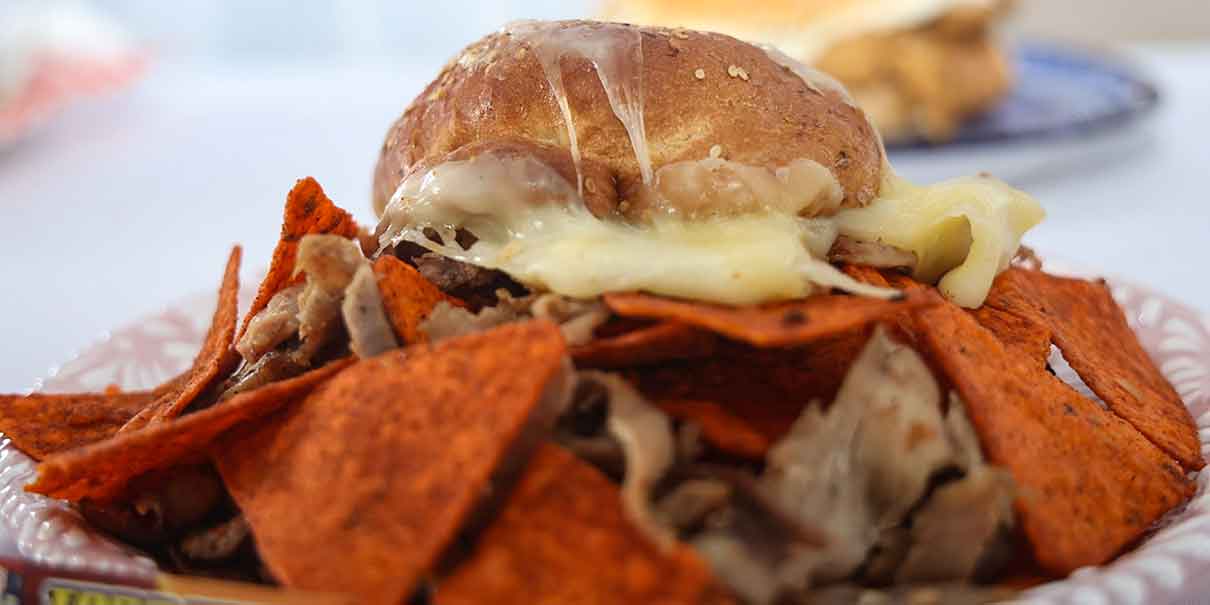 Cemita con doritos