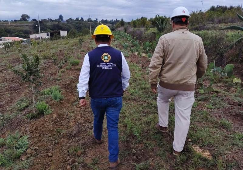 Evacúan a vecinos de Tlalancaleca por fuga de gas provocada por toma clandestina