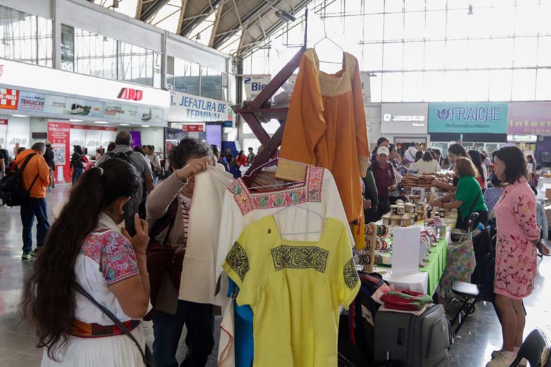 Artesanos y productores poblanos se reúnen en Mercadito “Del campo a tu mesa”