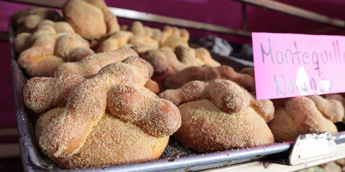 Hojaldras en Día de Muertos