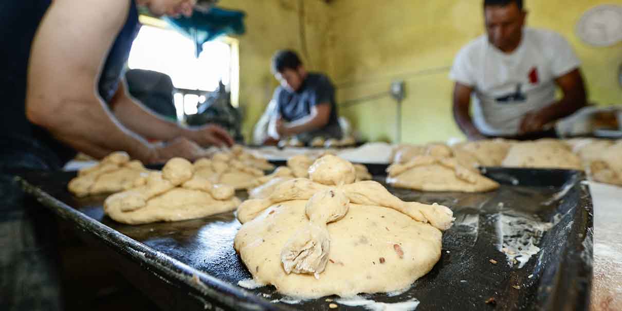 Hojaldras en Día de Muertos