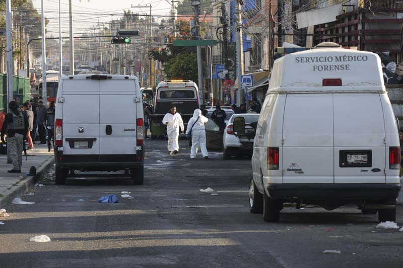Hay una extranjera muerta en el incendio del Bar Lacoss