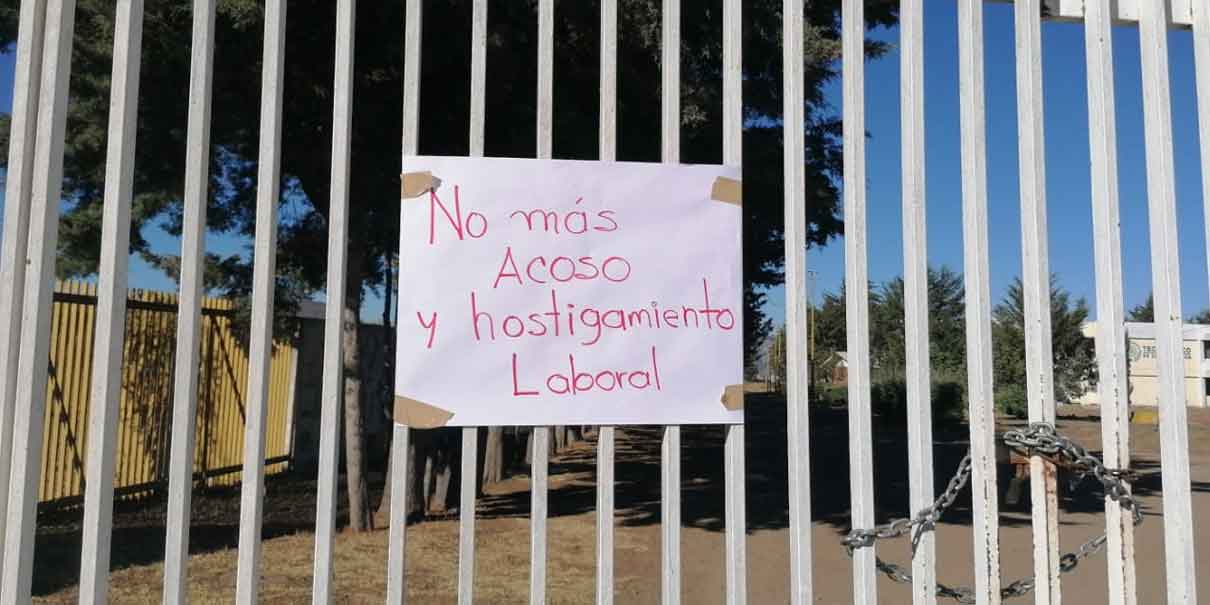 Estudiantes toman el Tecnológico de Serdán; exigen la destitución del director