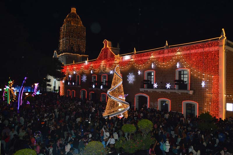Atlixco enciende la magia: arranca la Villa Iluminada 2025