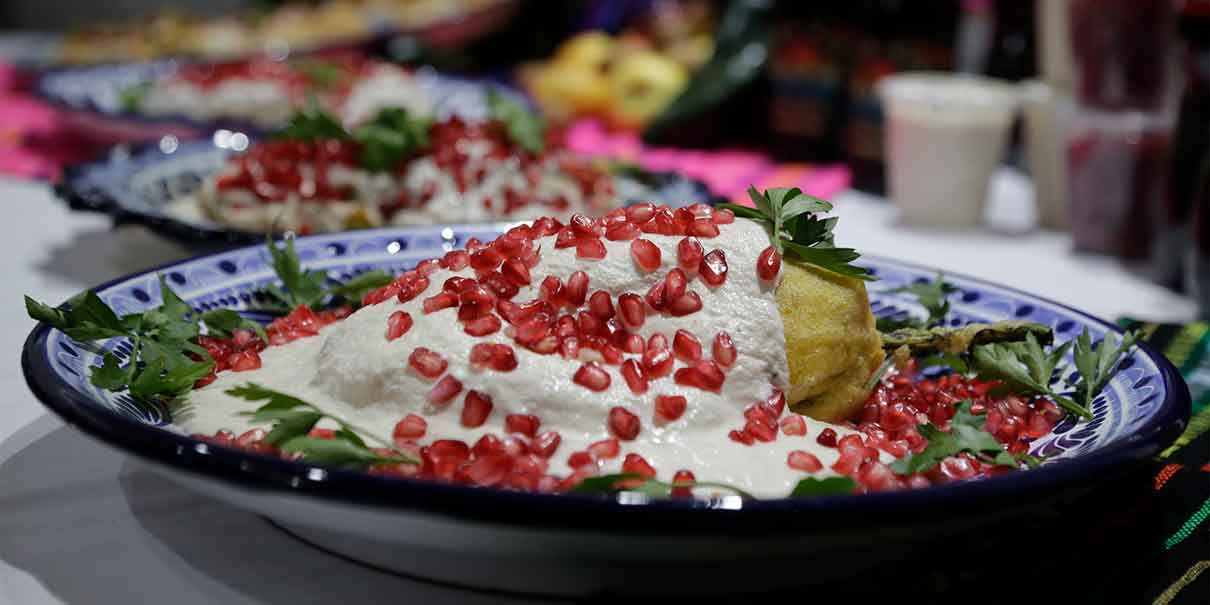 Chiles en nogada