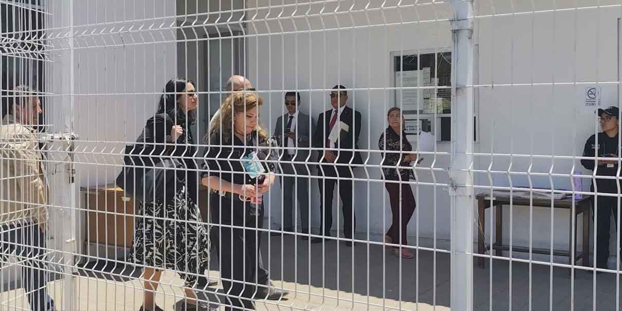 La familia Monzón espera sentencia contra Zavala