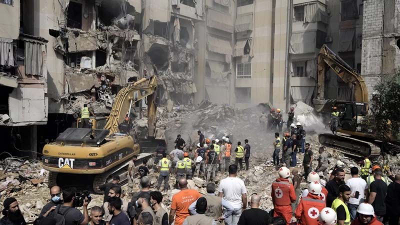 Bombardeo de Israel en Beirut mata a alto jefe de Hezbolá y deja 33 víctimas