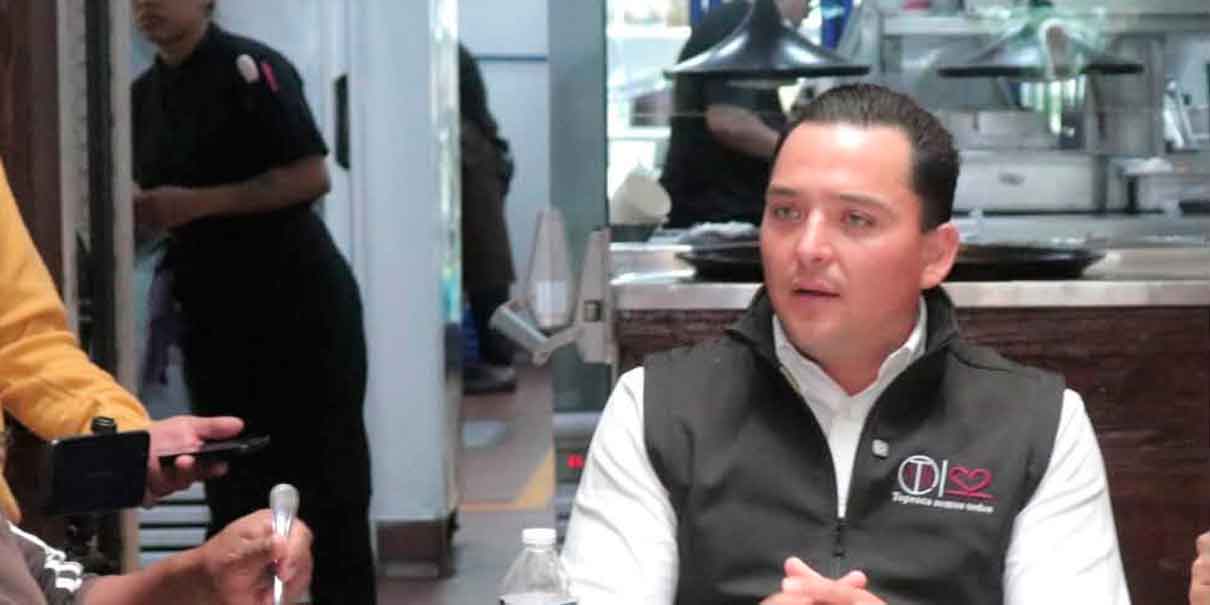 Rendón planteó revisar las estructuras políticas