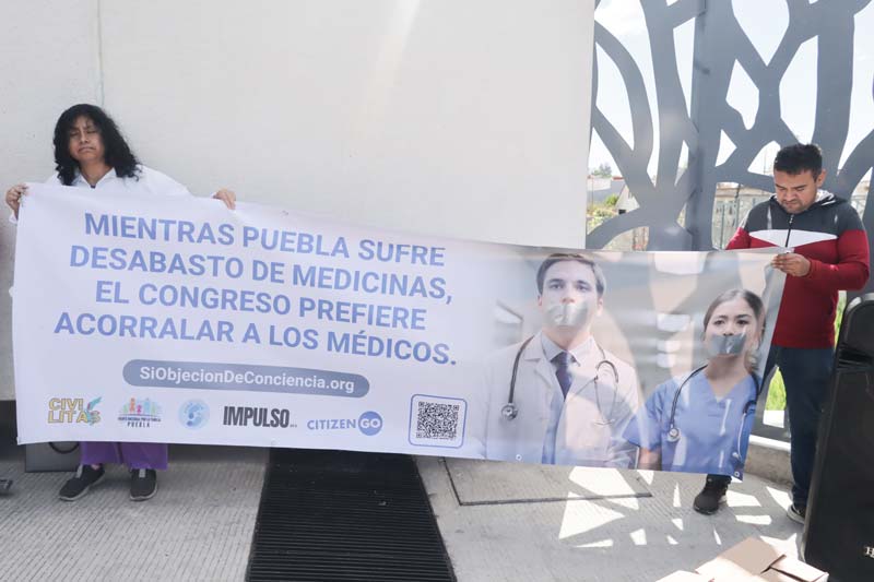 Más de 7 mil médicos piden al Congreso respetar su derecho a la objeción de conciencia