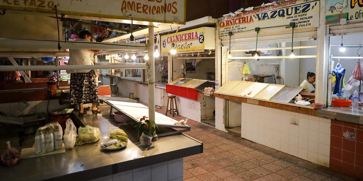 Asesinato en mercado