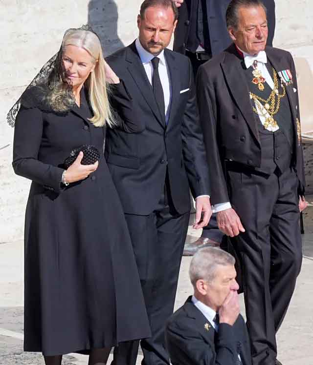  Errores de etiqueta y controversias en el funeral del papa Francisco: lo que no pasó desapercibido