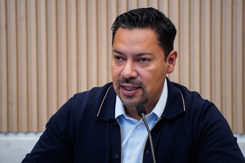 Andrés Villegas informó que Morena ya evalúa perfiles rumbo a 2027.