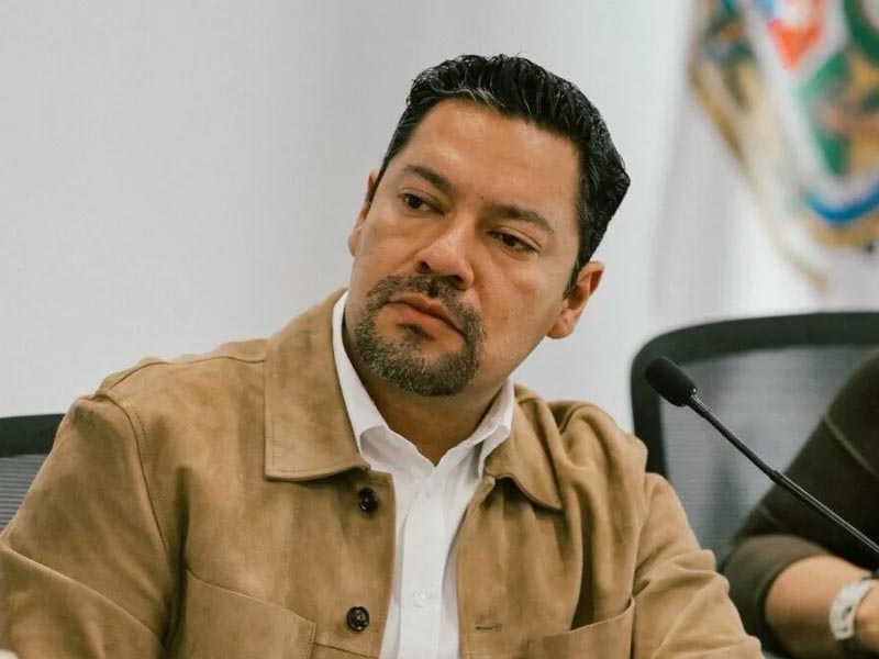 Andrés Villegas llamó a mantener la unidad en Morena Puebla rumbo a 2027.